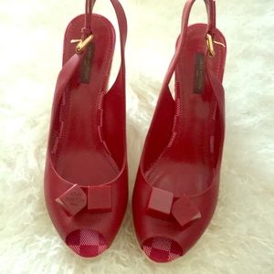 Louis Vuitton like wedge sandal